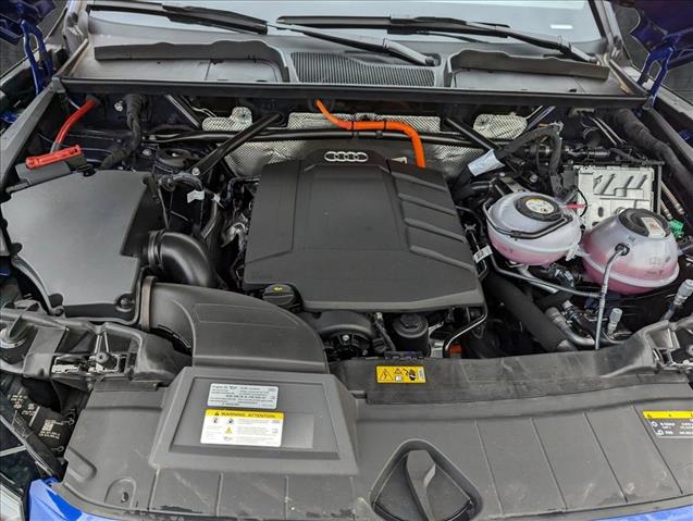 Vehicle image 18 of 19