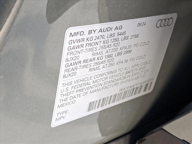 Vehicle image 19 of 19