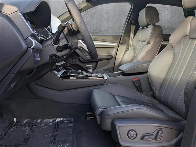 Vehicle image 4 of 19