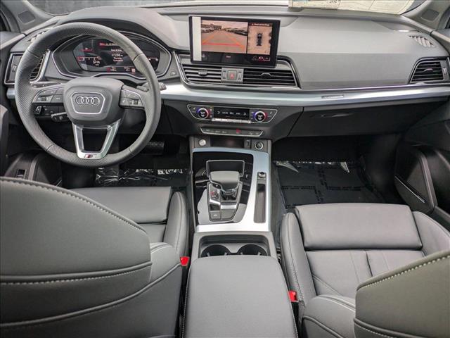 Vehicle image 16 of 19