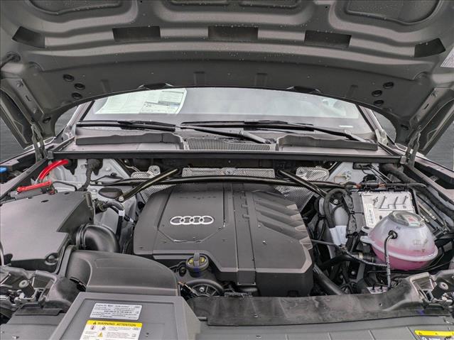Vehicle image 18 of 19