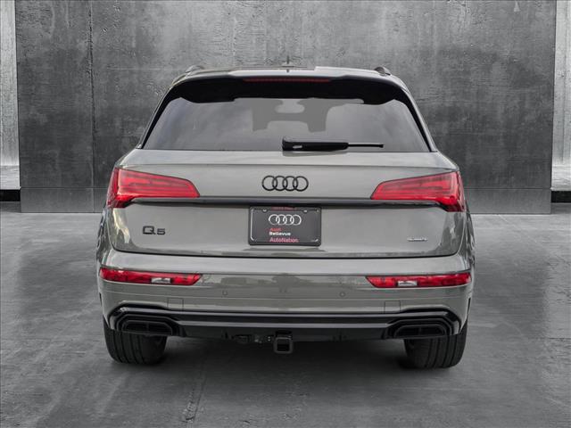 Vehicle image 7 of 19