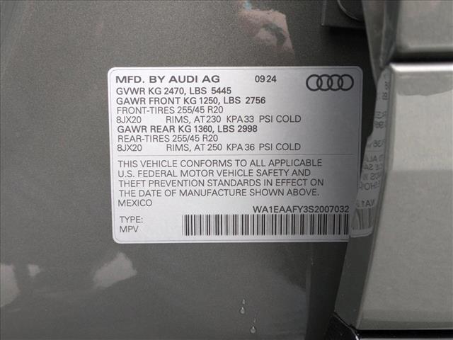 Vehicle image 19 of 19
