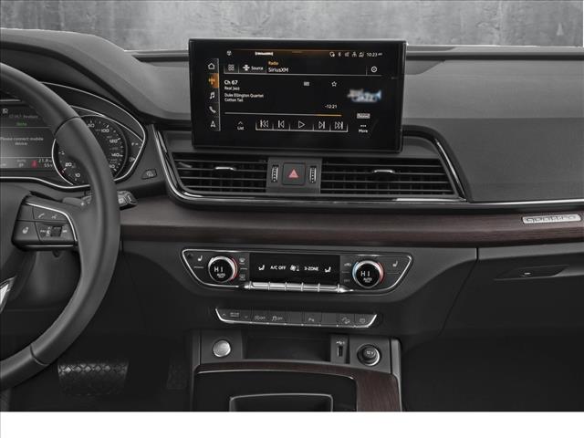 Vehicle image 7 of 12