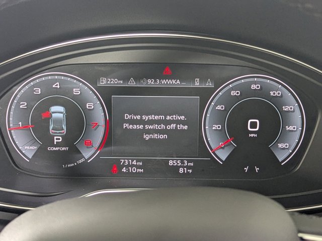 Vehicle image 16 of 21