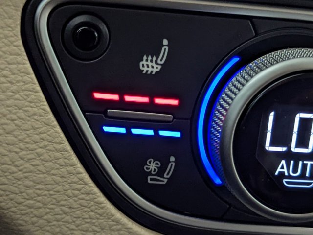 Vehicle image 21 of 21