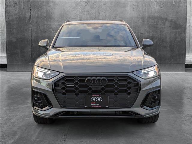 Vehicle image 5 of 19