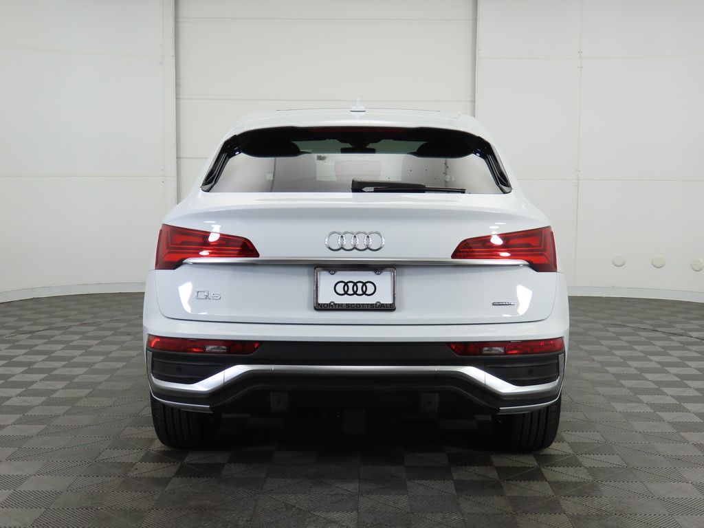 Vehicle image 6 of 33