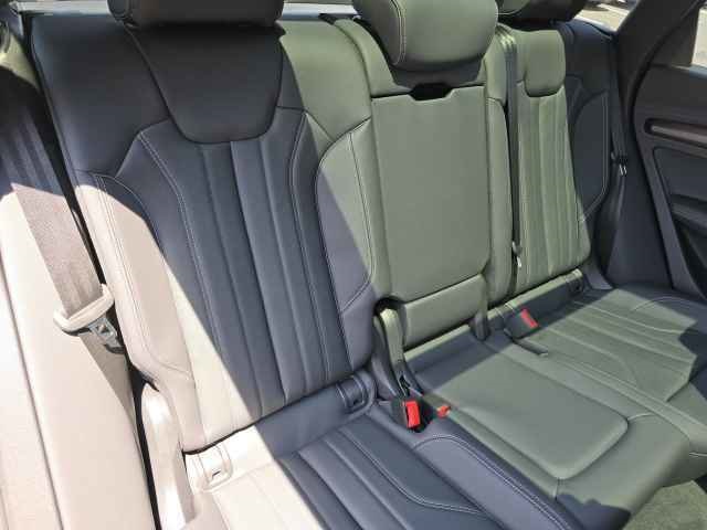 Vehicle image 12 of 42