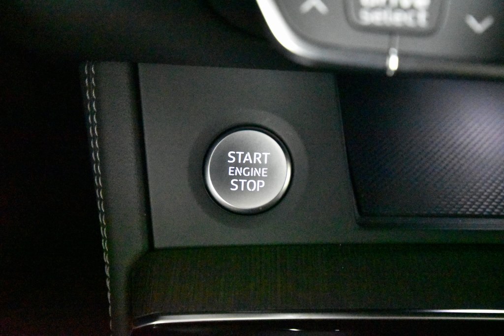 Vehicle image 19 of 19