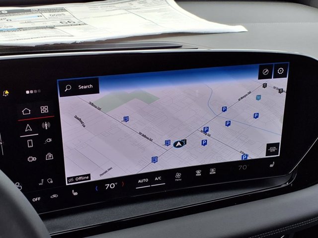 Vehicle image 16 of 24