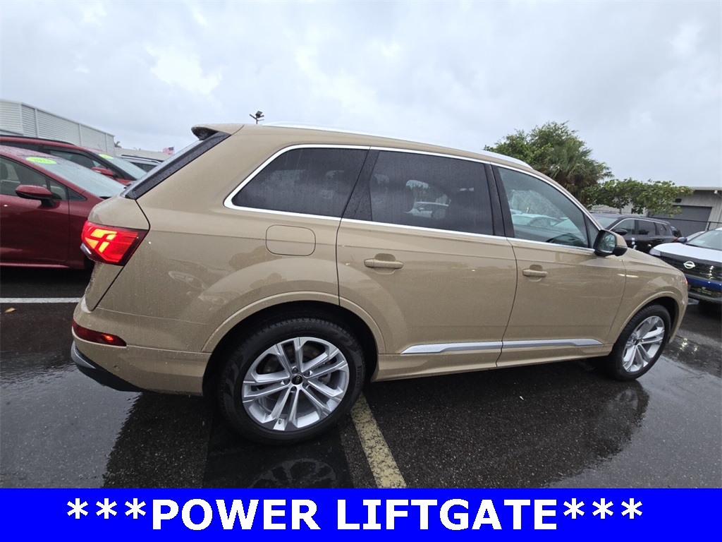 Vehicle image 3 of 24