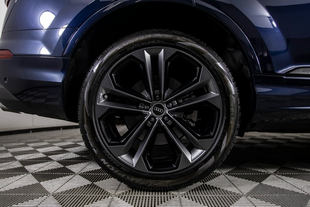 Vehicle image 48 of 53
