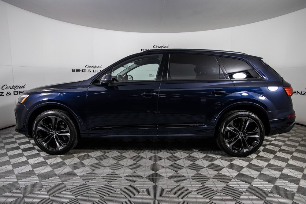 Vehicle image 11 of 53