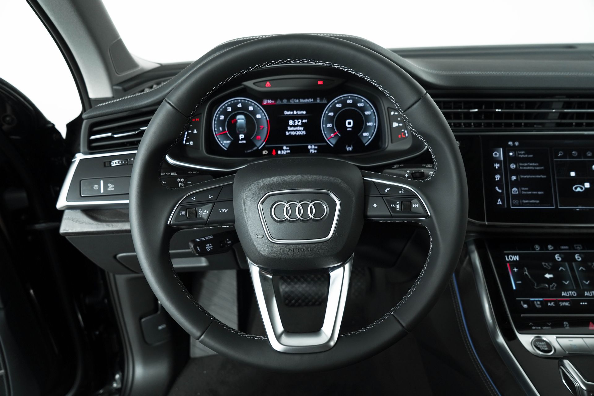 2025 Audi Q7 Premium Plus Image 26 of 38