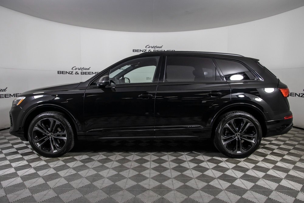 Vehicle image 9 of 46