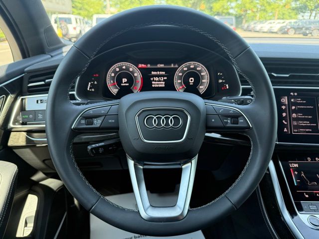 Vehicle image 48 of 50