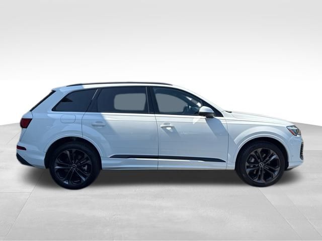 Vehicle image 4 of 50