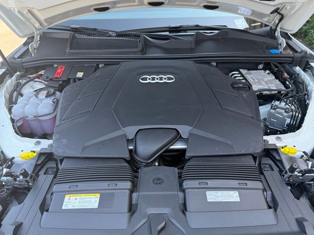 Vehicle image 9 of 50