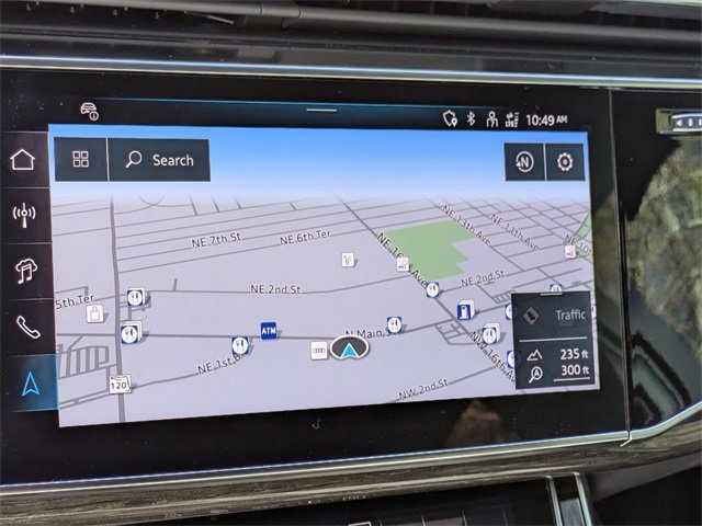 Vehicle image 26 of 32