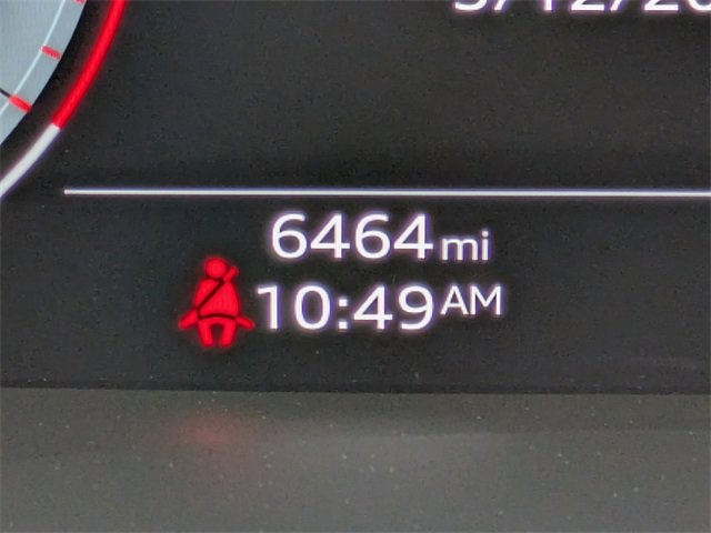 Vehicle image 23 of 32