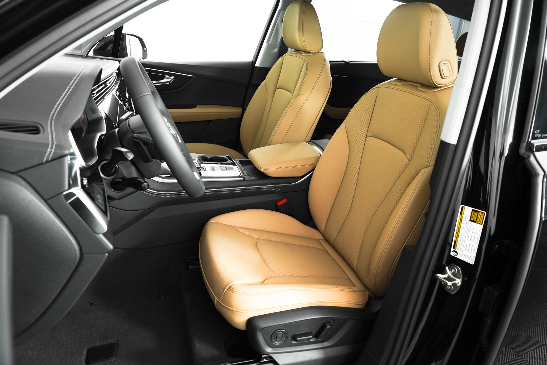 2025 Audi Q7 Premium Plus Image 20 of 39