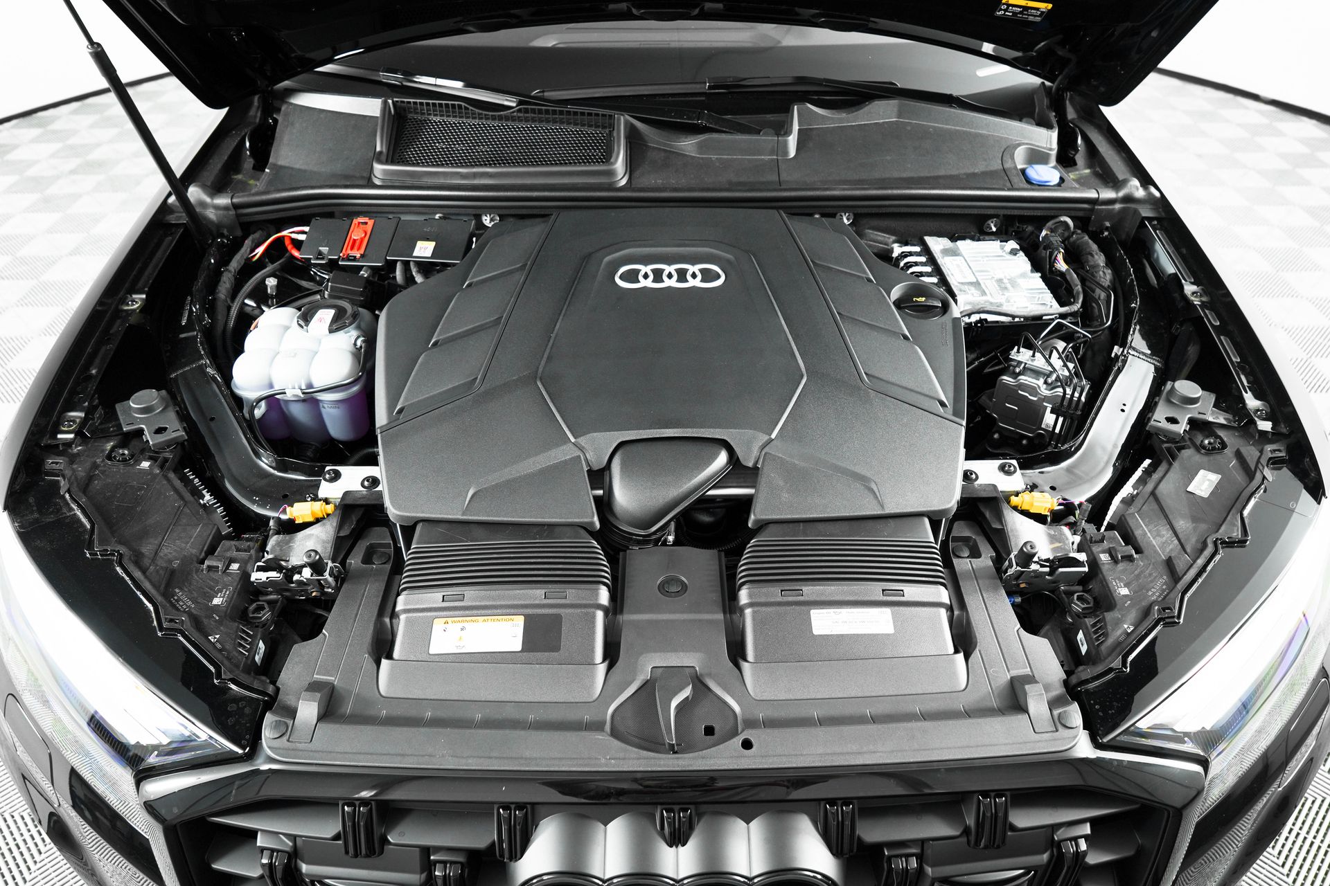 2025 Audi Q7 Premium Plus Image 38 of 39