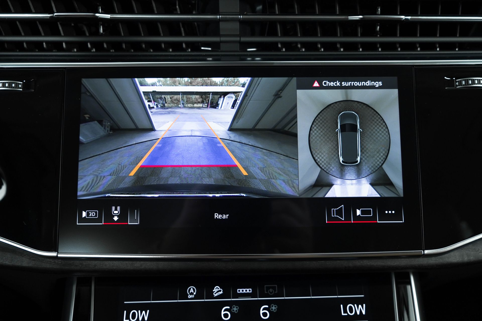 2025 Audi Q7 Premium Plus Image 29 of 38