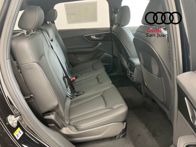 2025 Audi Q7 Premium Plus Image 11 of 39