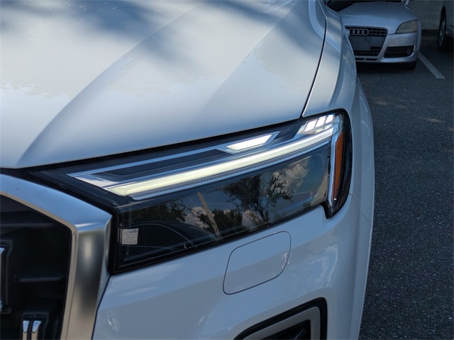 2025 Audi Q7 Premium Plus Image 29 of 30