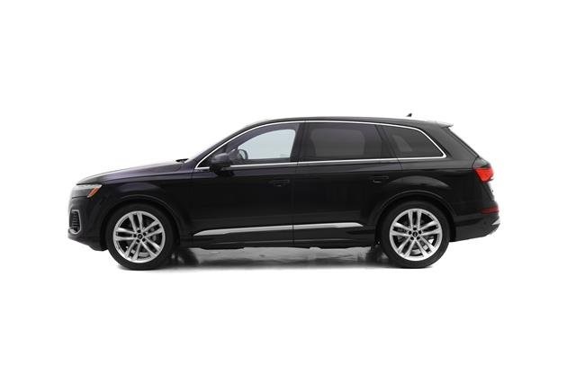 2025 Audi Q7 Premium Plus Image 5 of 17