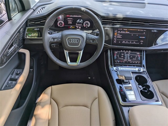 2025 Audi Q7 Premium Plus Image 15 of 29