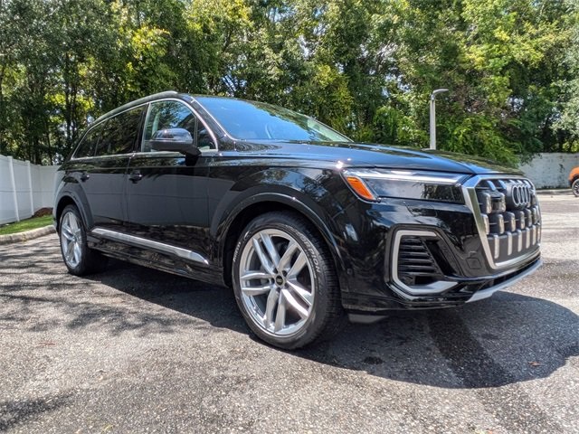 2025 Audi Q7 Premium Plus Image 3 of 29