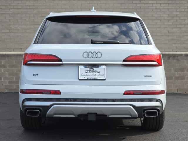Vehicle image 6 of 49