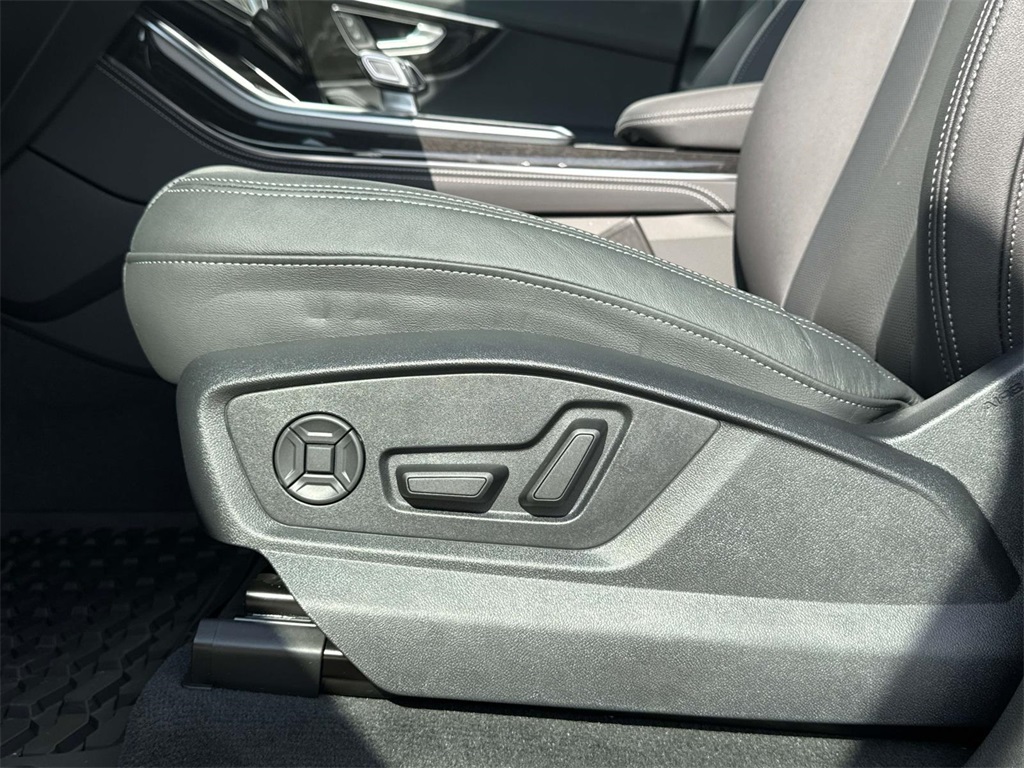 2025 Audi Q7 Premium Plus Image 22 of 22