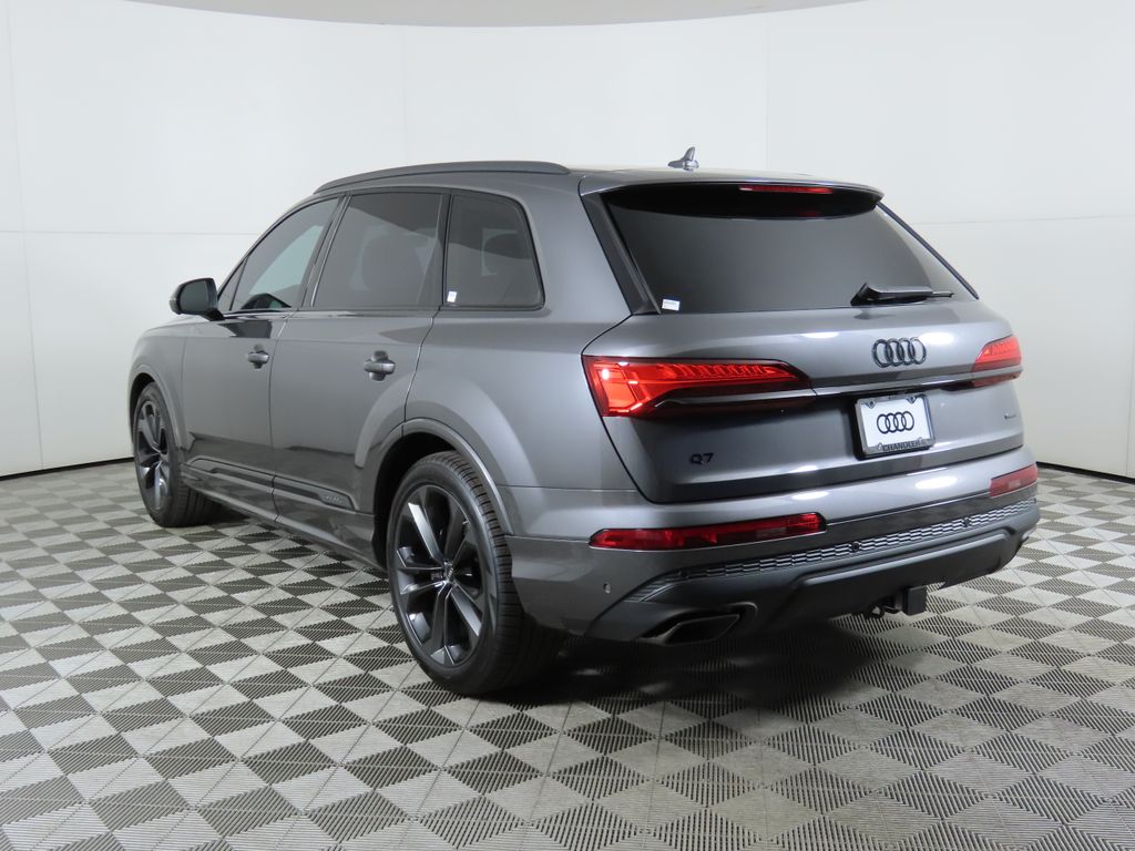 Vehicle image 7 of 34