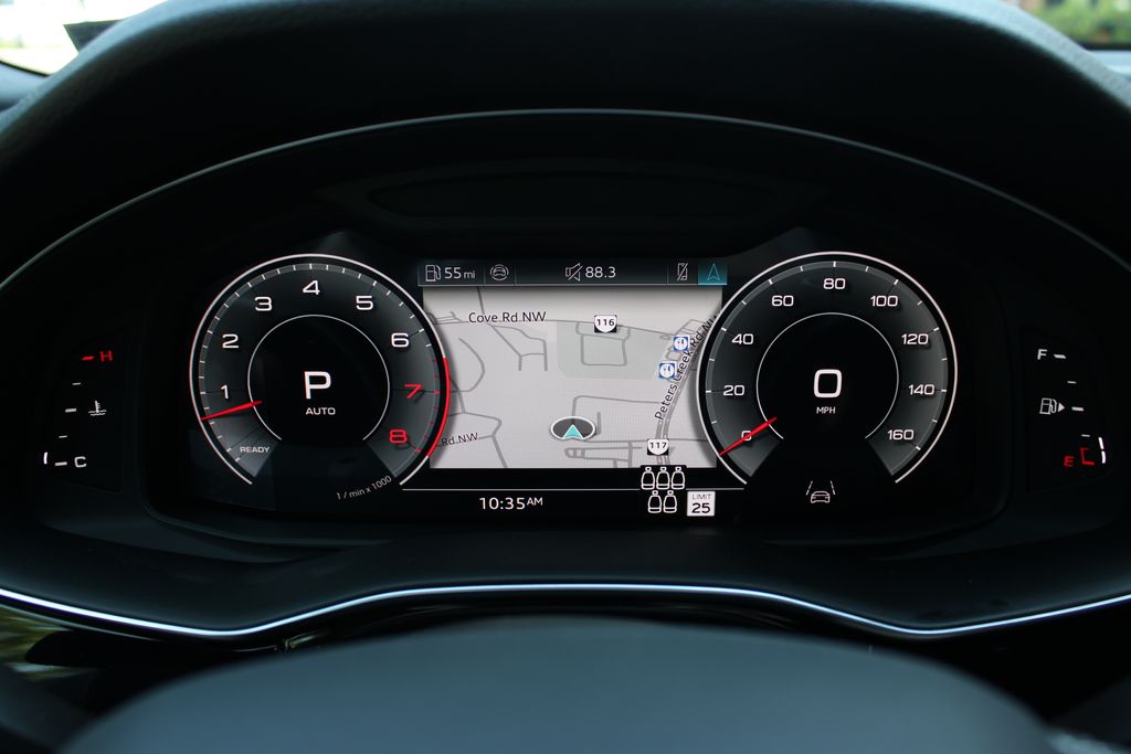 2025 Audi Q7 Premium Plus Image 29 of 57