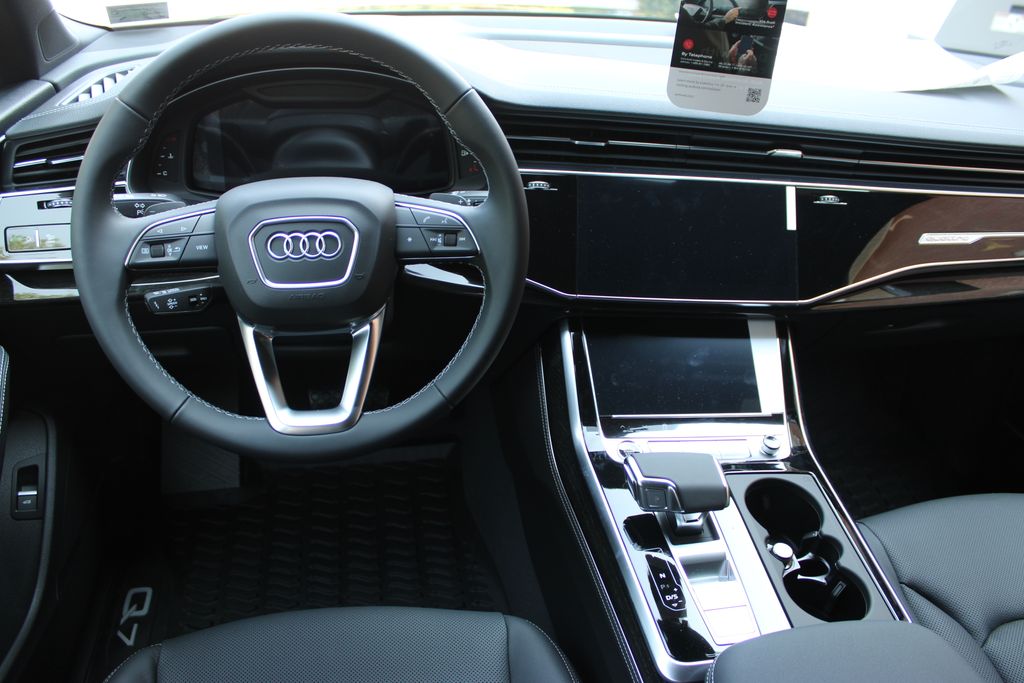 2025 Audi Q7 Premium Plus Image 26 of 57