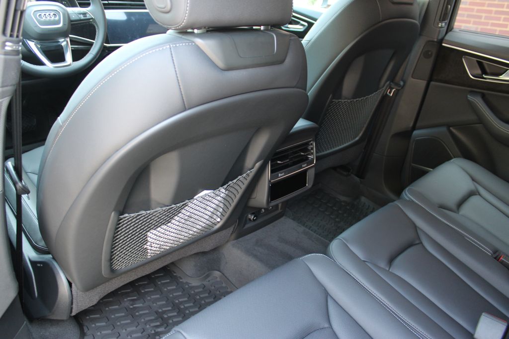 2025 Audi Q7 Premium Plus Image 24 of 57