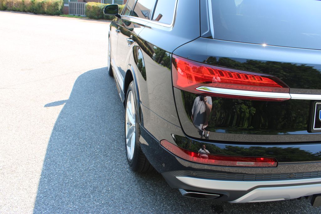 2025 Audi Q7 Premium Plus Image 53 of 57