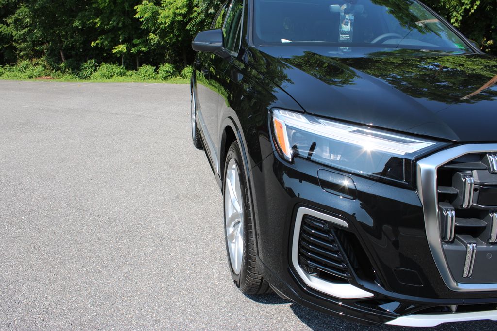 2025 Audi Q7 Premium Plus Image 57 of 57