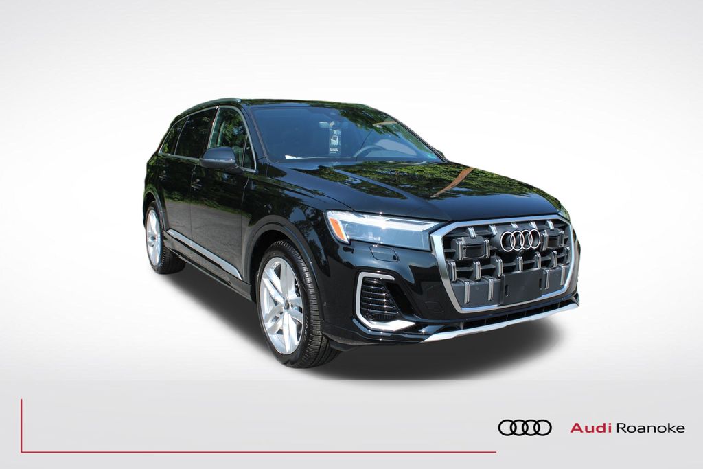 2025 Audi Q7 Premium Plus Image 5 of 57