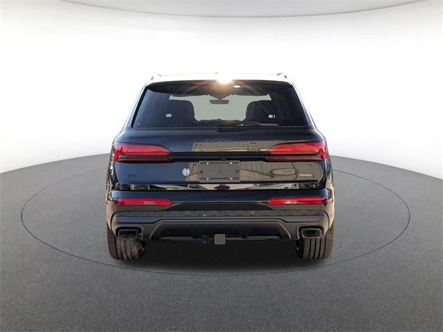 2025 Audi Q7 Prestige Image 6 of 19