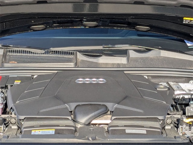 2025 Audi Q7 Prestige Image 9 of 19