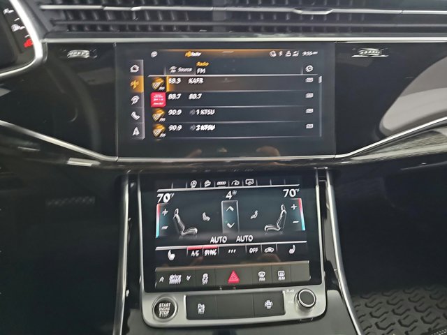 Vehicle image 18 of 28