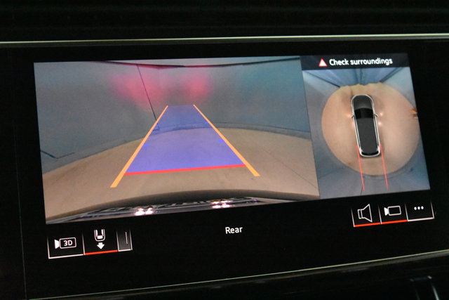 2025 Audi Q7 Premium Plus Image 12 of 28