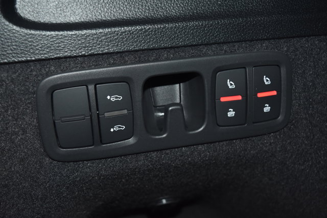 2025 Audi Q7 Premium Plus Image 18 of 28