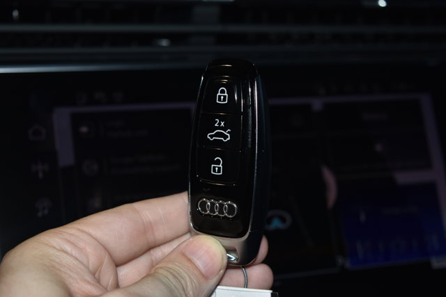 2025 Audi Q7 Premium Plus Image 20 of 28