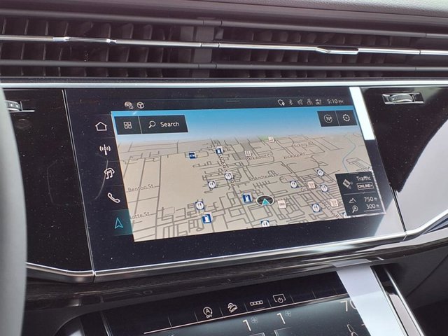 Vehicle image 16 of 23