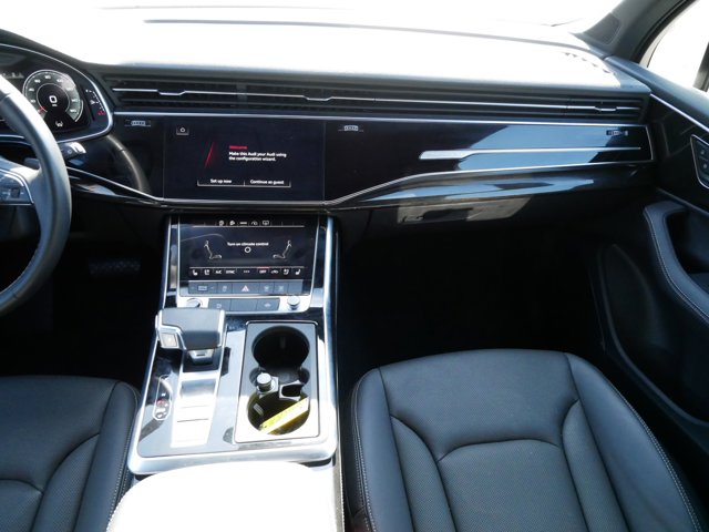 Vehicle image 15 of 27
